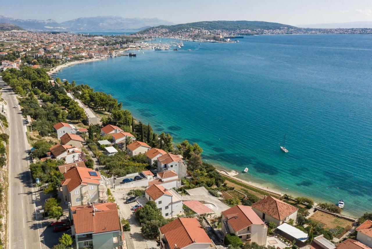 Lambrisa Lägenhet Trogir Exteriör bild