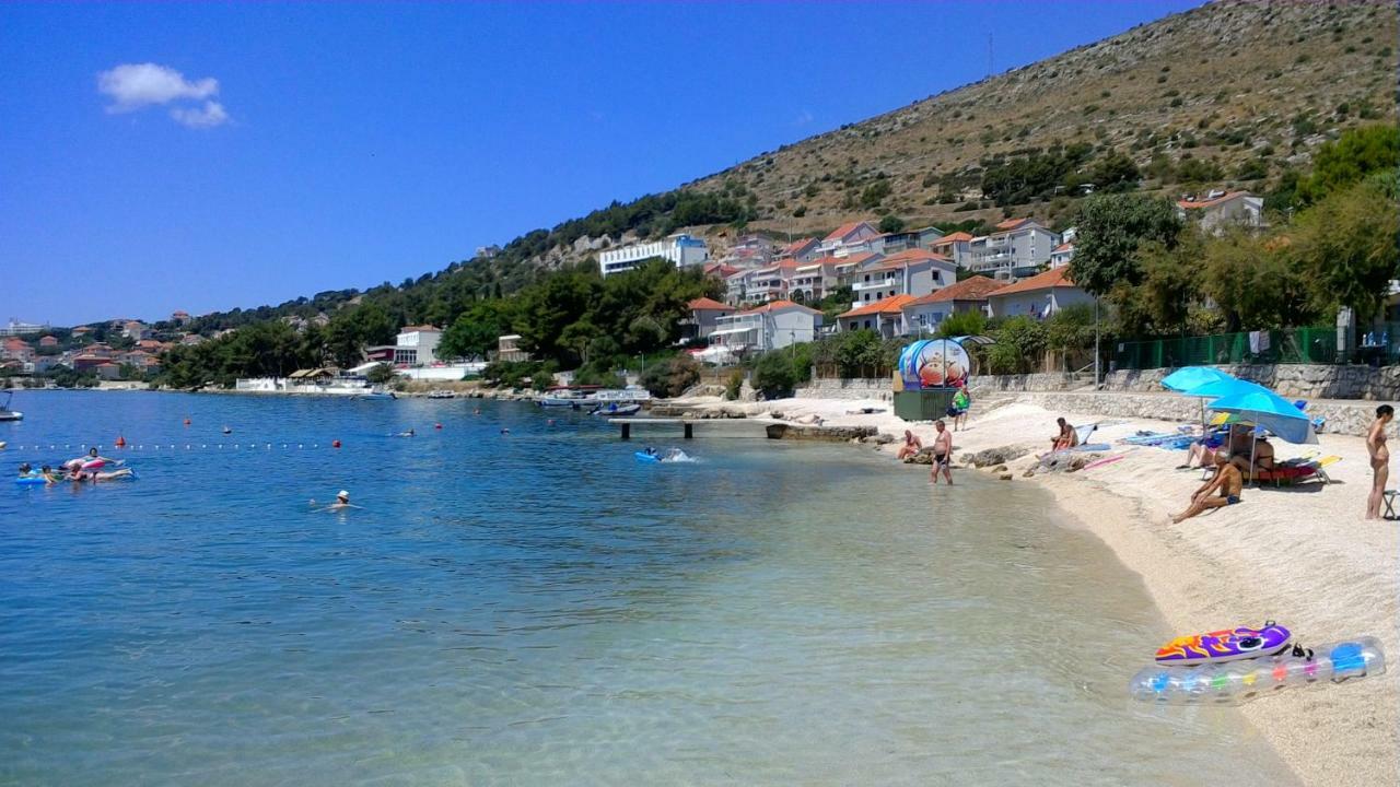 Lambrisa Lägenhet Trogir Exteriör bild