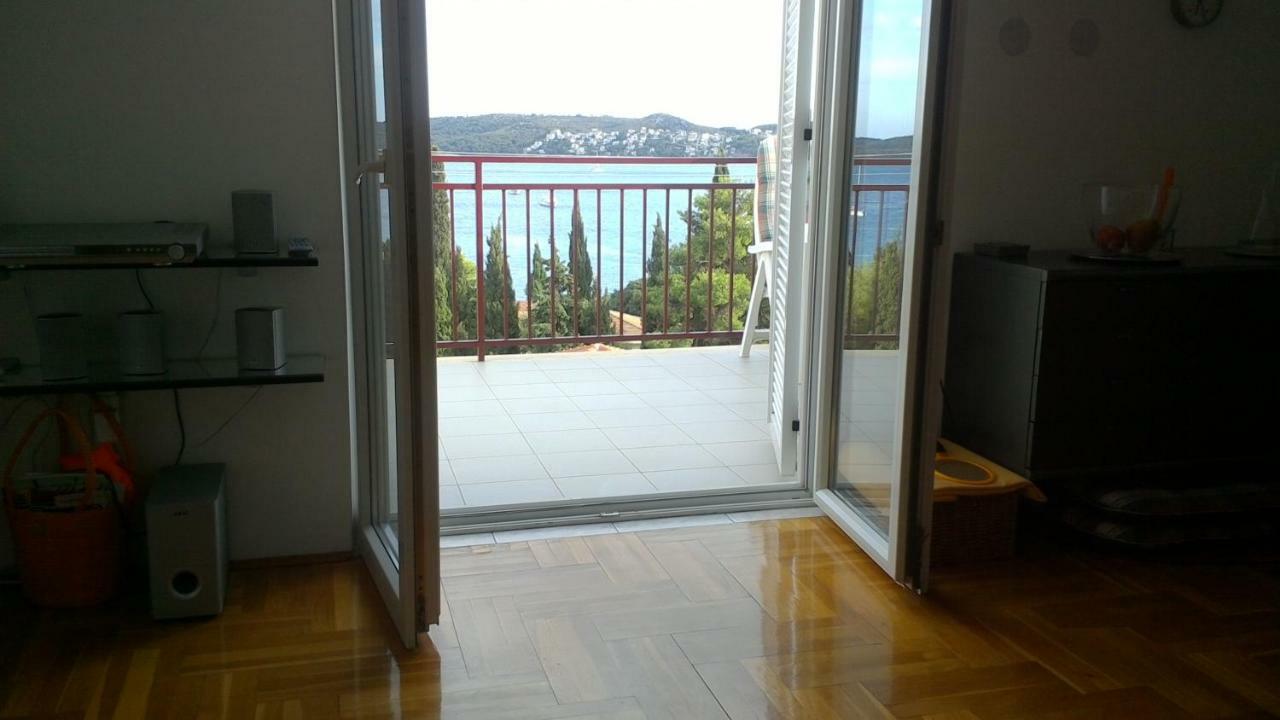 Lambrisa Lägenhet Trogir Exteriör bild