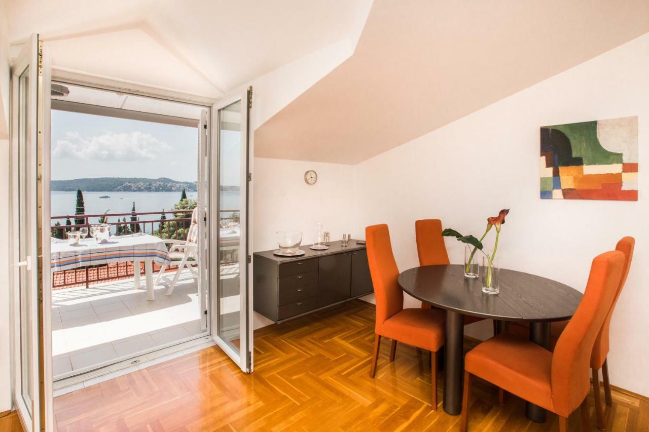 Lambrisa Lägenhet Trogir Exteriör bild